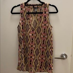High-low sheer sleeveless top